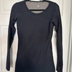 LuLulemon reversible long sleeve shirt, thick, black and stripped, GUC